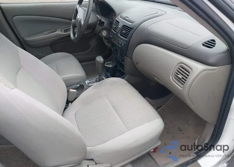 2004 Nissan Sentra 1.8S z USA, uszkodzony, nr VIN 3N1CB51D74L829925